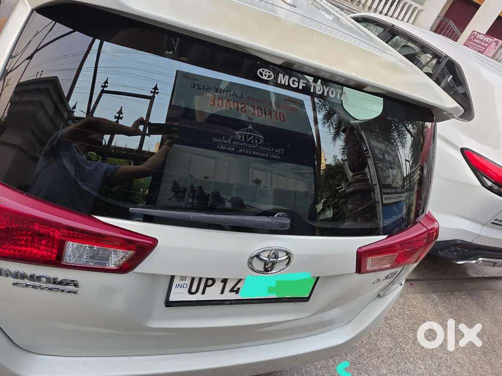Innova Crysta Top Model Automatic Diesel