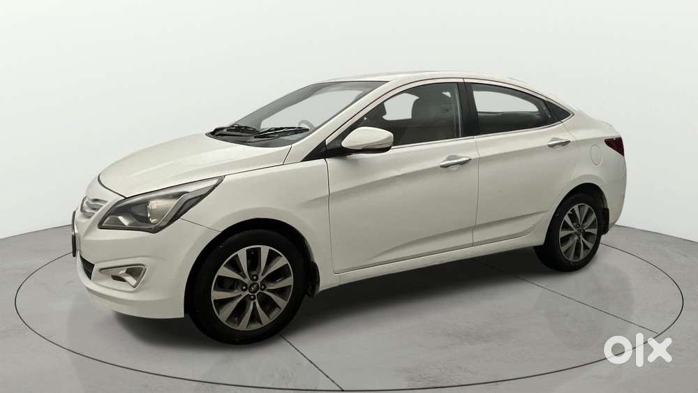 Hyundai Verna 1.6 Vtvt Sx, 2016, Petrol