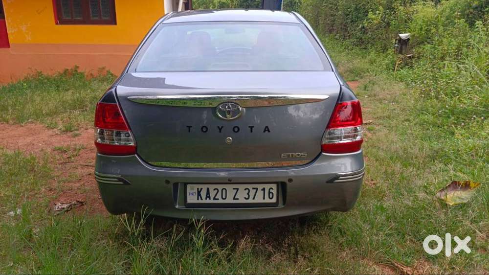 Toyota Etios Gd 2013 Diesel Second-owner Car