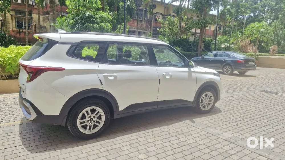 Kia Carens Oct 2023 Petrol Imt (clutchless) 16000 Km Driven
