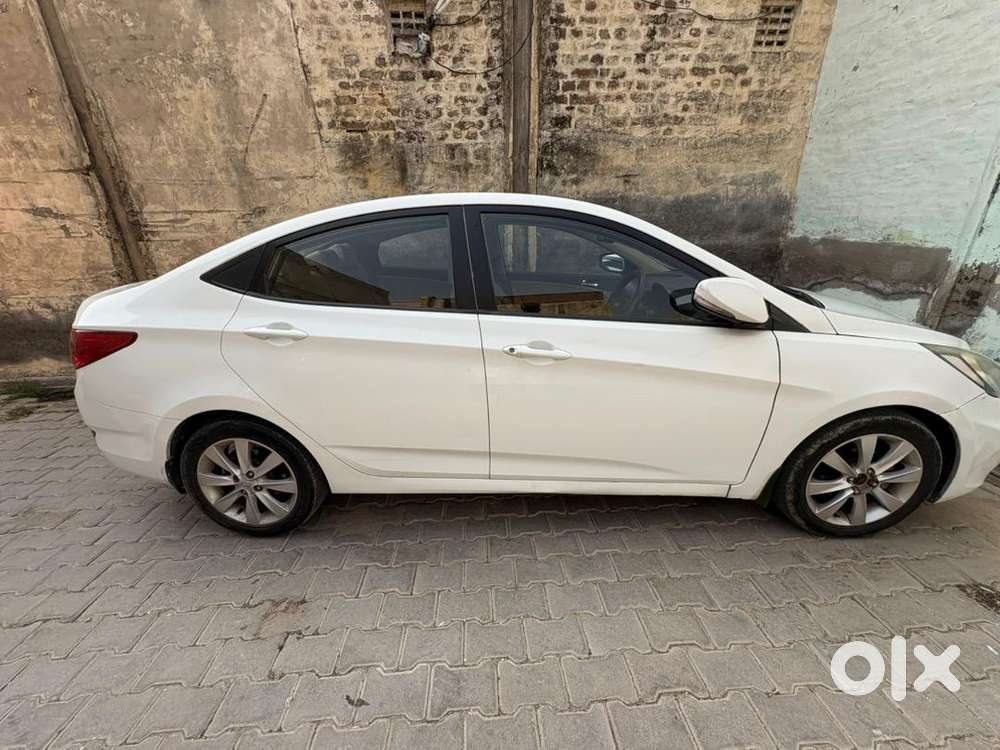 Hyundai Verna 2012 Diesel Well Maintained