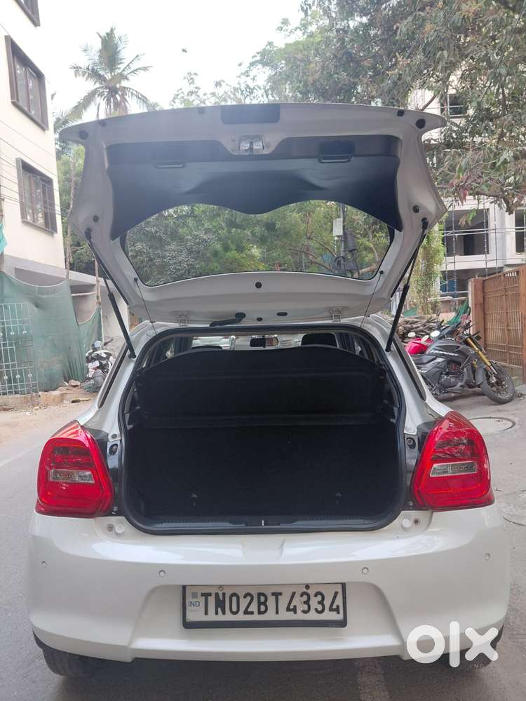 Maruti Suzuki Swift Vxi + Manual, 2020, Petrol