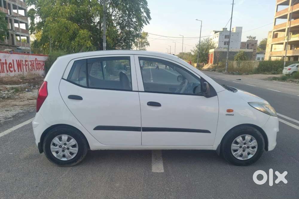 Hyundai I10 1.1l Irde Era Special Edition, 2013, Cng & Hybrids
