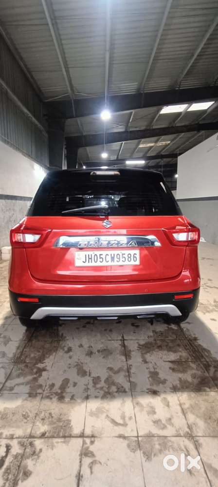 Maruti Suzuki Brezza 1.5 Zxi Plus Smart Hybrid Dual Tone, 2021, Petr..