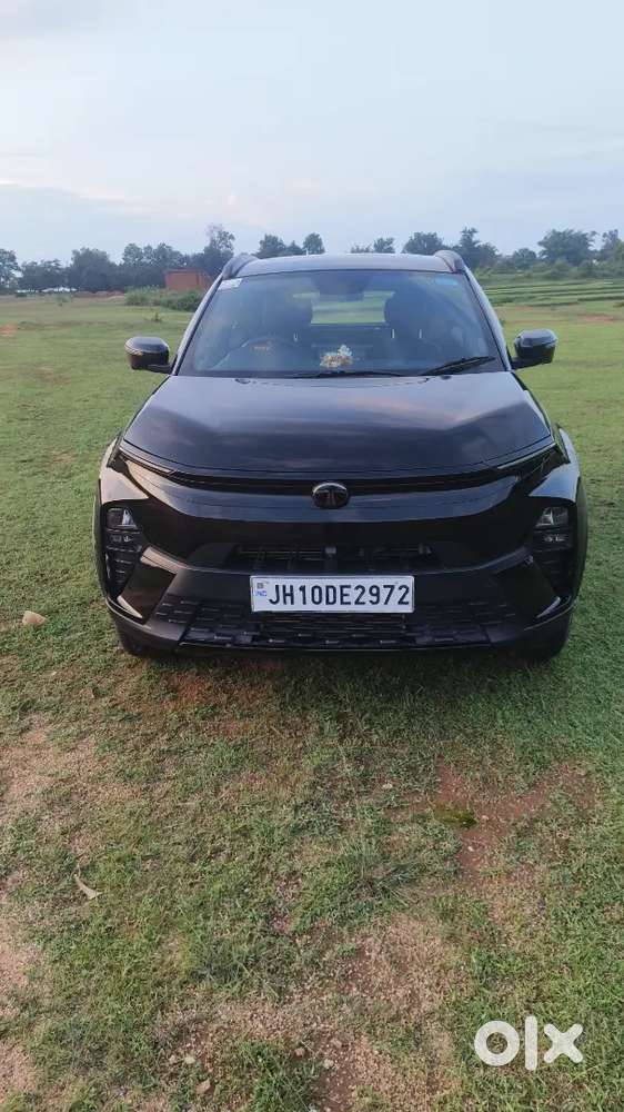 Tata Nexon Dark 2025