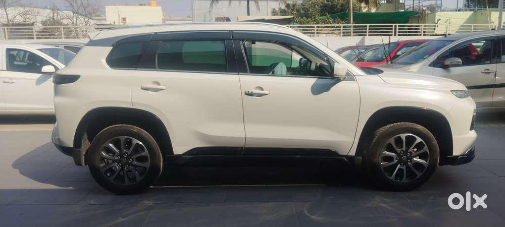 Maruti Suzuki Grand Vitara 1.5 Alpha Plus Intelligent Hybrid Ecvt, 2..