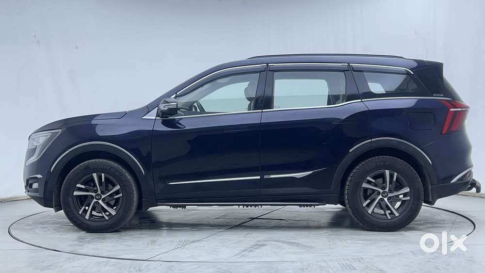 Mahindra Xuv700 2.2 Ax 5 Diesel Mt 7 Str, 2023, Diesel