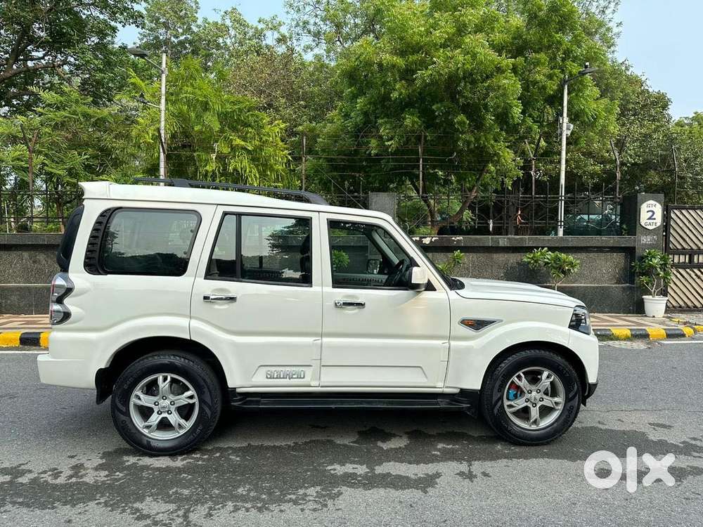 Mahindra Scorpio