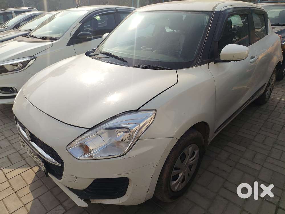 Maruti Suzuki Swift 1.2 Vxi Glory Edition, 2022, Petrol