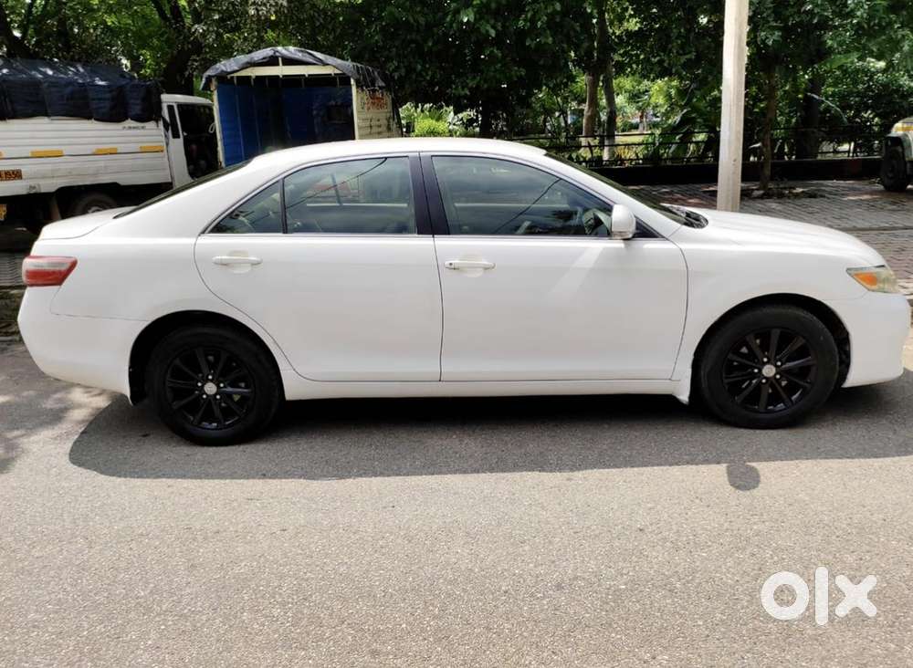 Toyota Camry V4 Mt, 2010, Petrol
