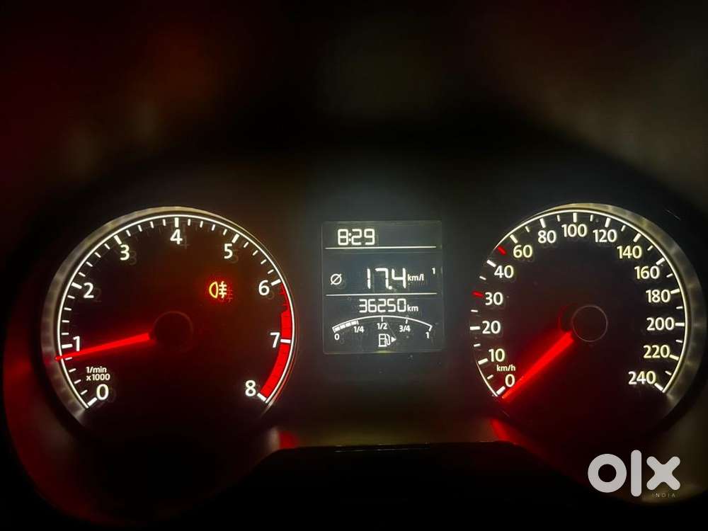 Well Maintained Doctor Owned Vehicle.giving A Good Mileage 17kmpl+