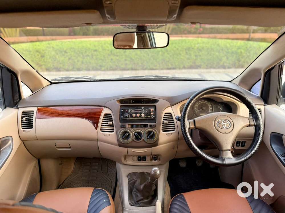 Toyota Innova 2004-2011 2.5 G4 Diesel 8-seater, 2008, Diesel