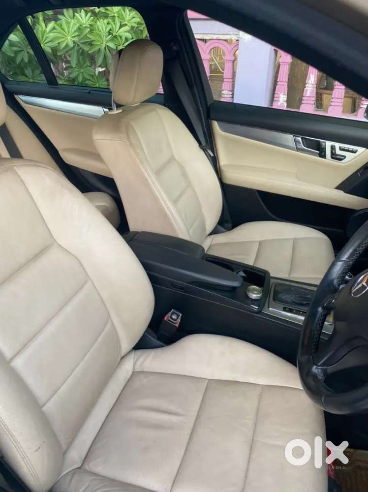 Mercedes-benz Class 2010 Car Model