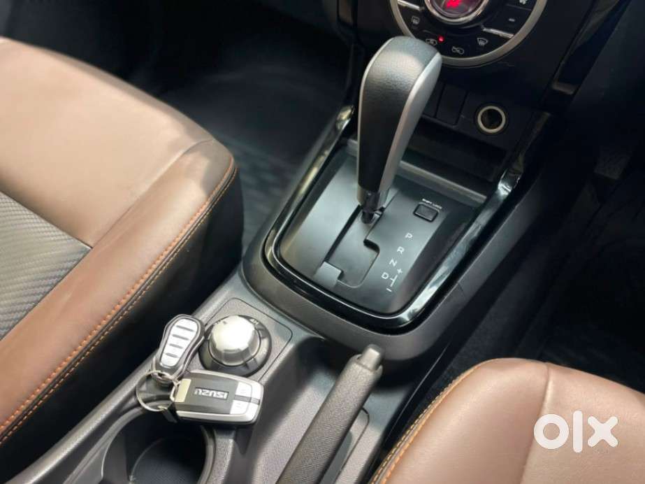 Isuzu D-max V-cross Z Prestige 4x4 At, 2024, Diesel