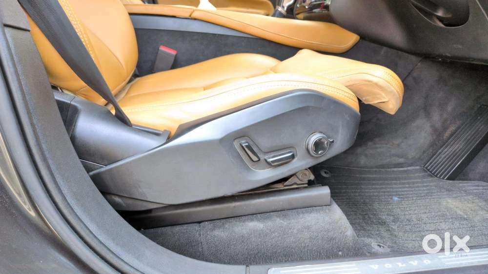 Volvo Xc 90 D5 Momentum, 2018, Diesel