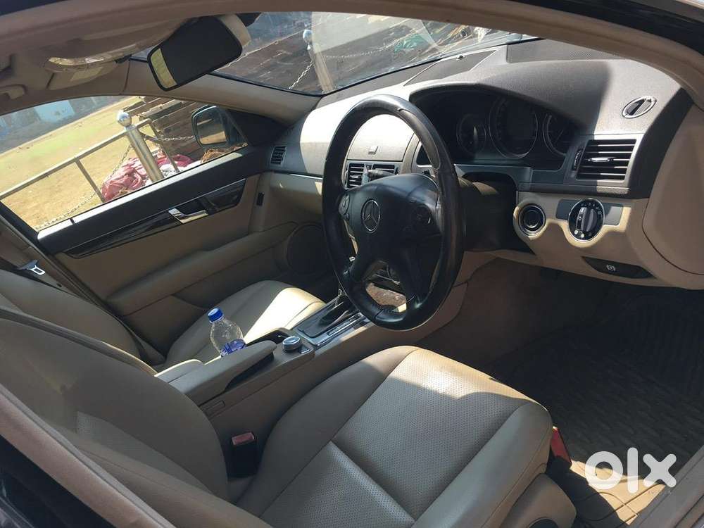 Mercedes-benz C-class 2009 Diesel 96000 Km Driven