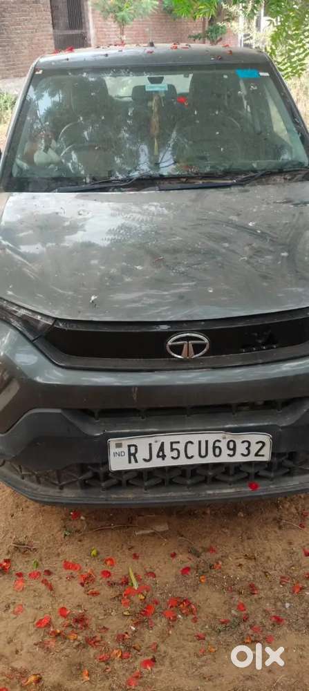 Tata Punch 2023 Petrol Well Maintained