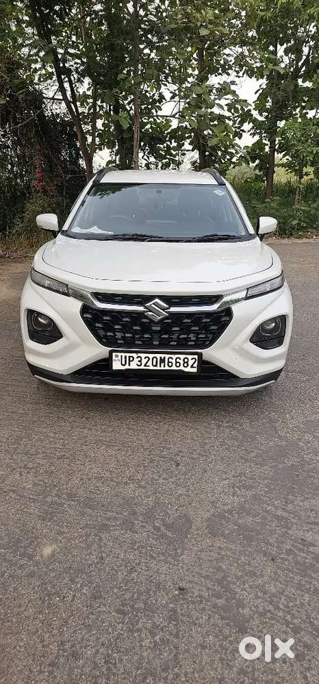 Maruti Suzuki Fronx 2025 Cng & Hybrids 10400 Km Driven