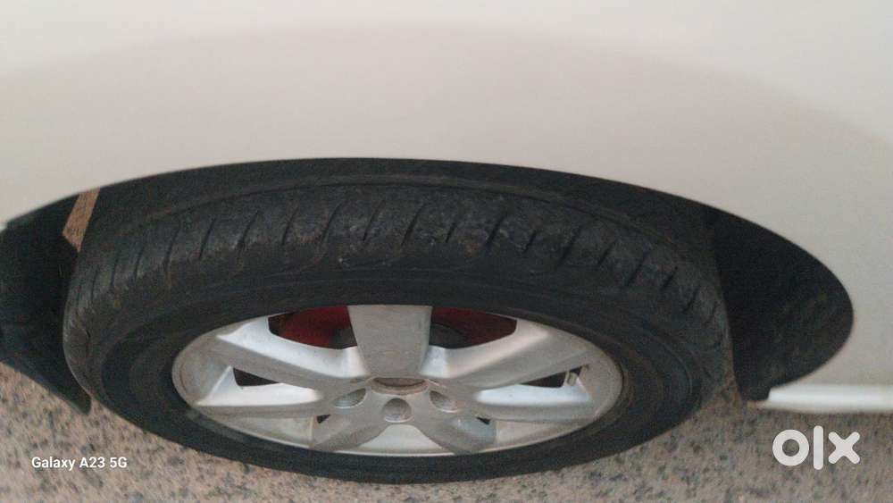 Volkswagen Vento 2010-2013 Petrol Highline, 2012, Petrol