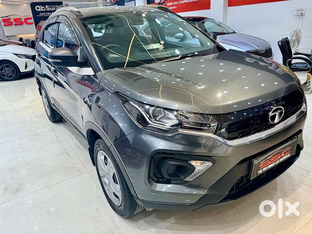 Tata Nexon 1.2 Revotron Xma Amt (s), 2023, Petrol