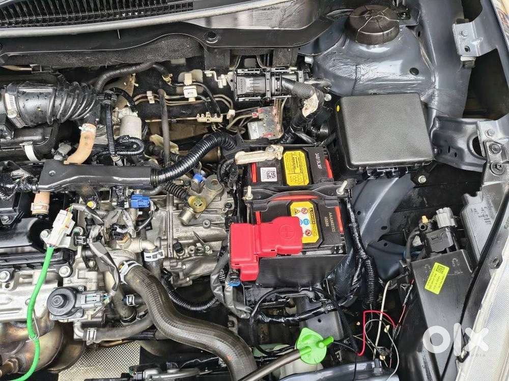 Maruti Suzuki Swift Vxi Optional, 2023, Petrol