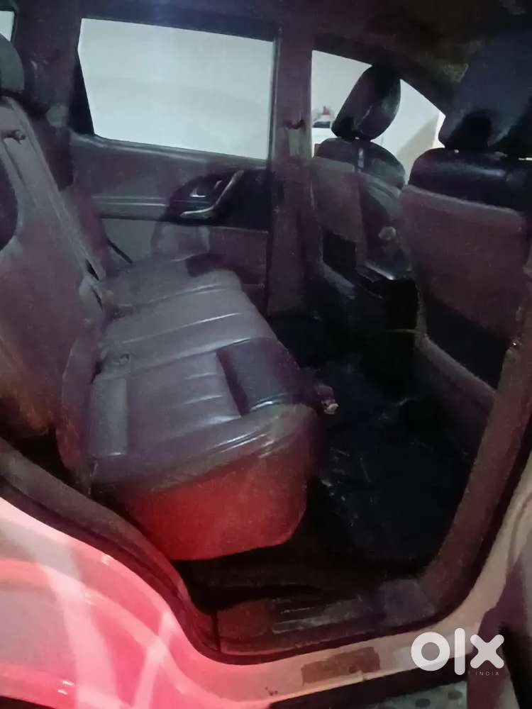 Mahindra Xuv500 2013 Diesel 108000 Km Drive
