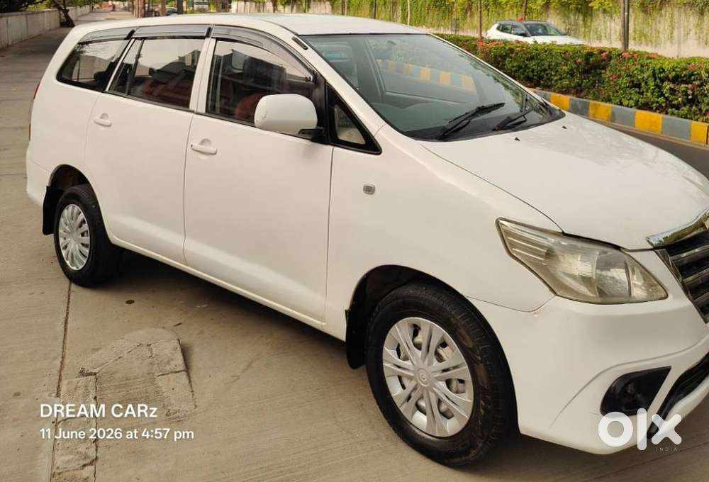 Toyota Innova [2013-2016] 2.5 G2 8 Str, 2014, Diesel