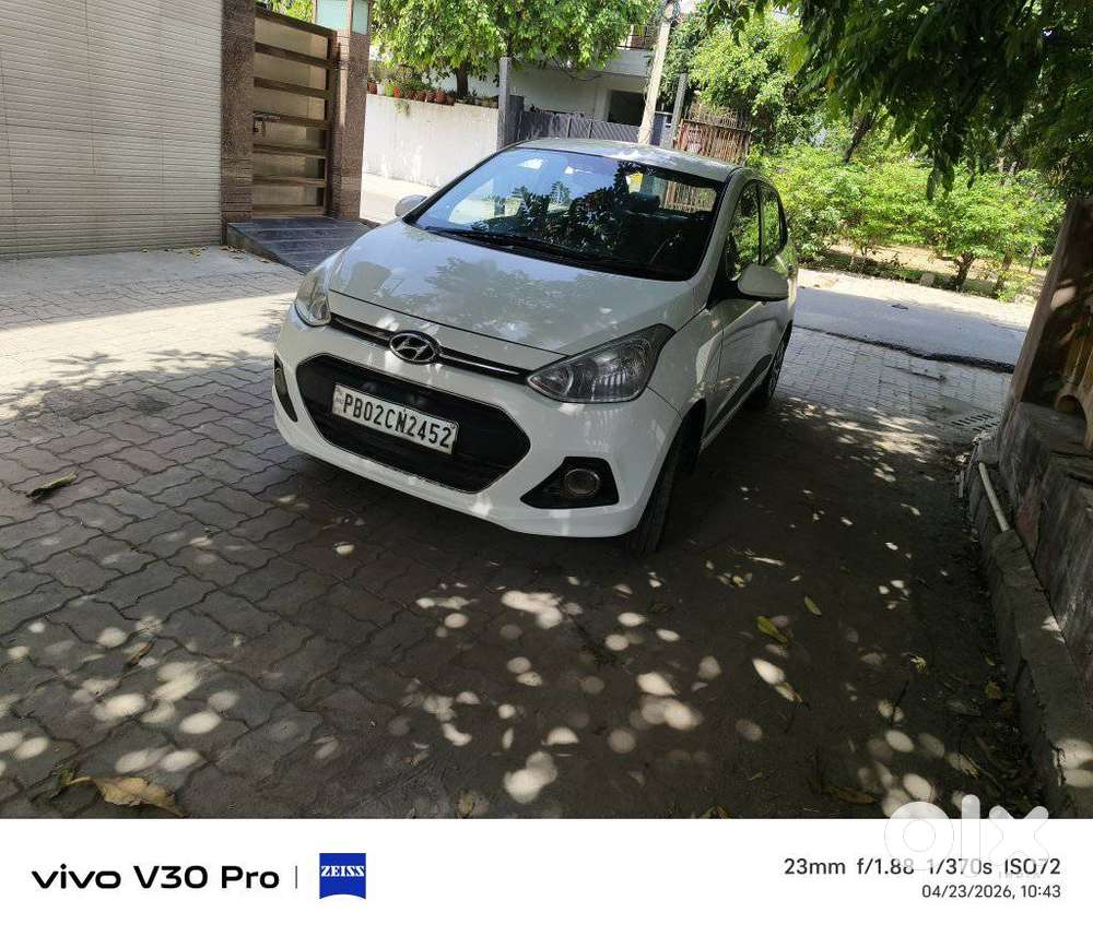 Hyundai Xcent, 2015, Petrol