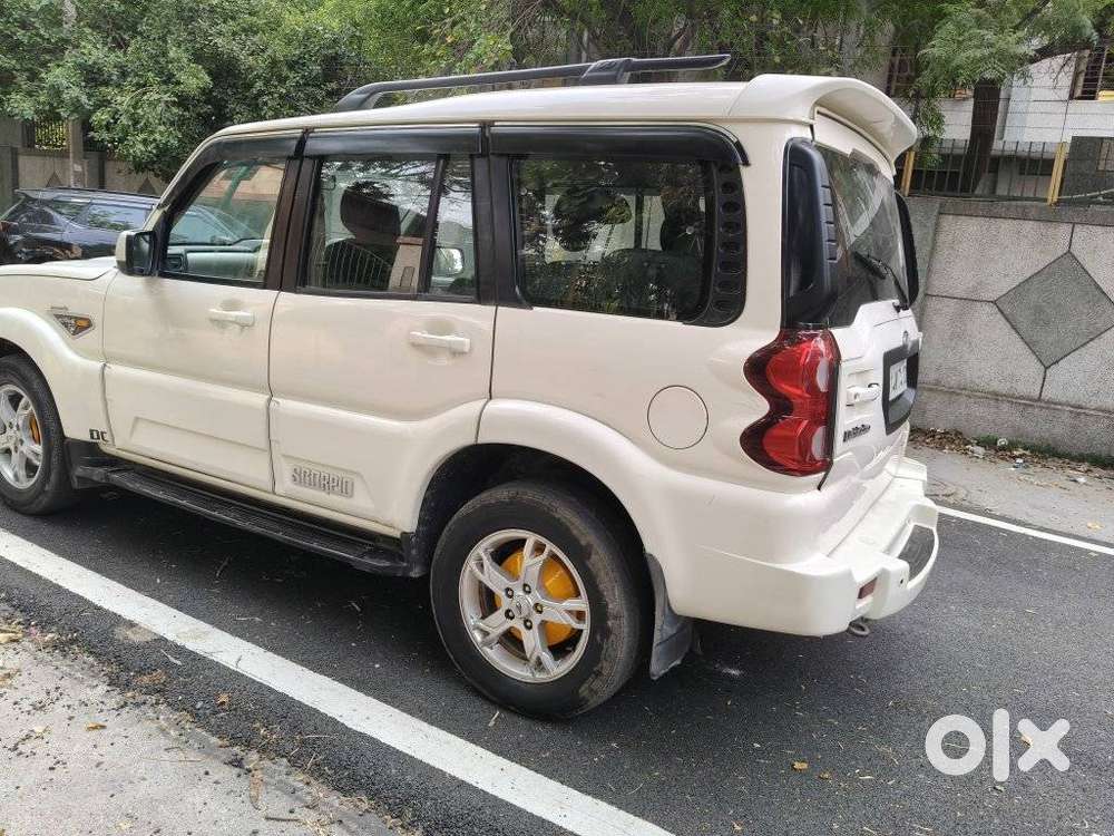 Mahindra Scorpio S10, 2017, Diesel