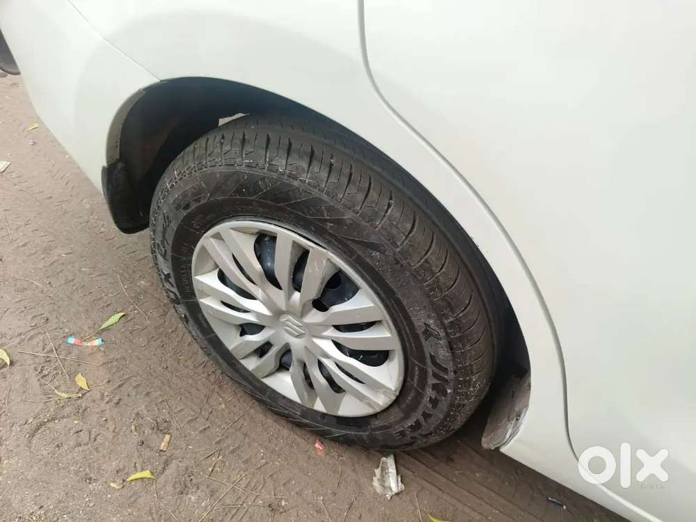Maruti Suzuki Dzire 1.2 2023