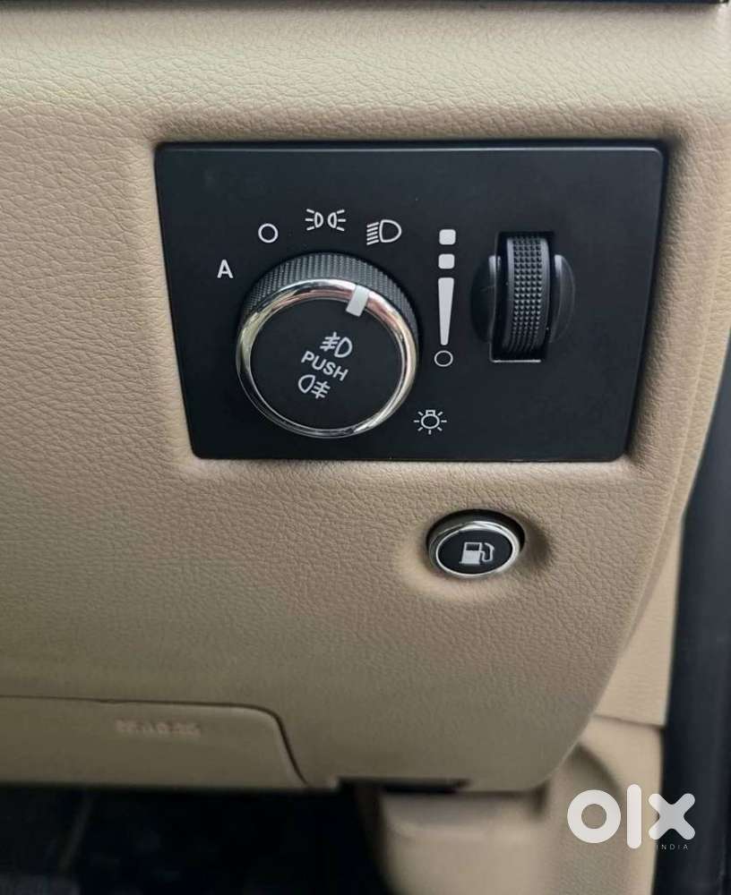 Jeep Grand Cherokee Limited (o) 4x4 At, 2017, Diesel