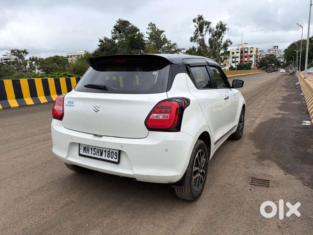 Maruti Suzuki Swift Zxi Plus Dual Tone, 2022, Petrol