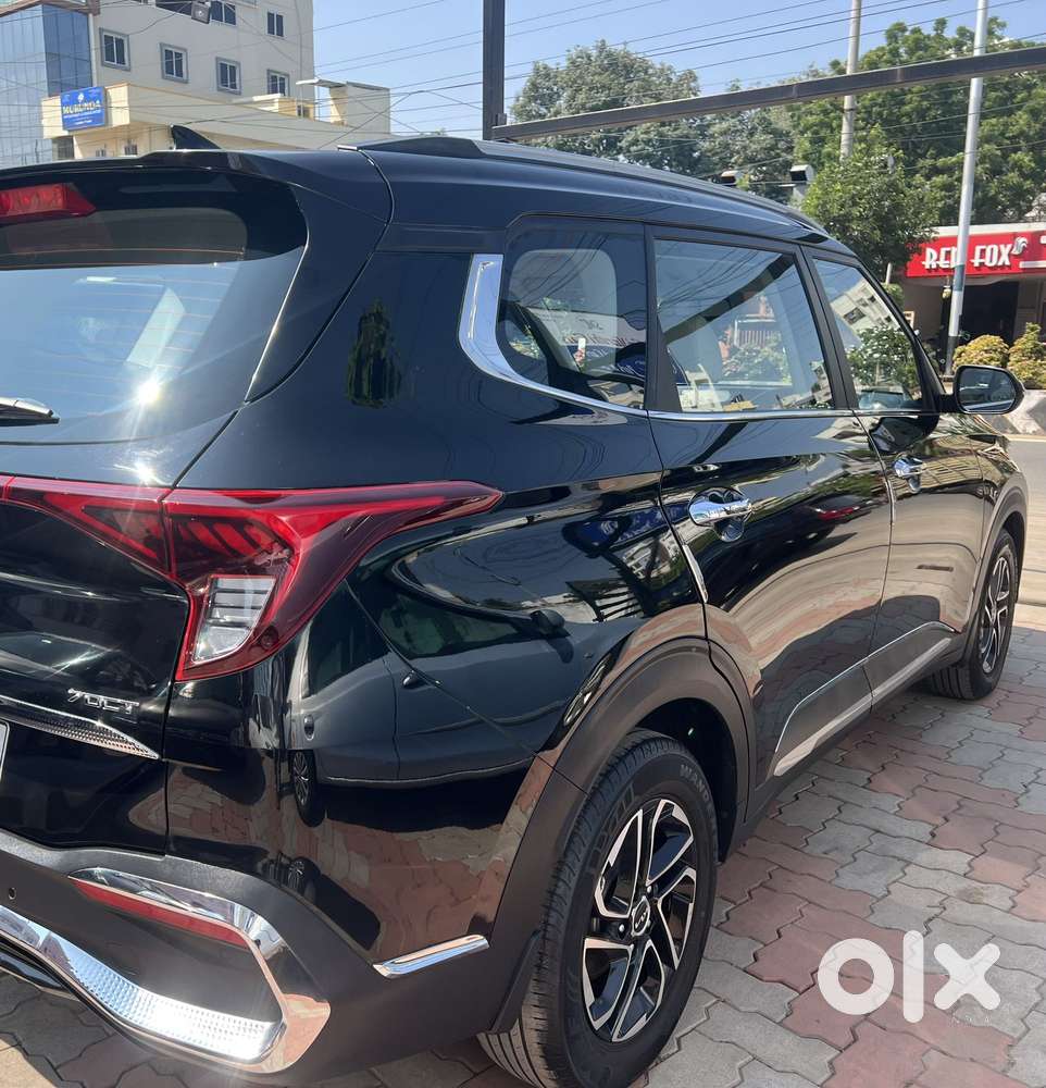 Kia Carens 1.4 Luxury Plus Dct 7 Str, 2022, Petrol