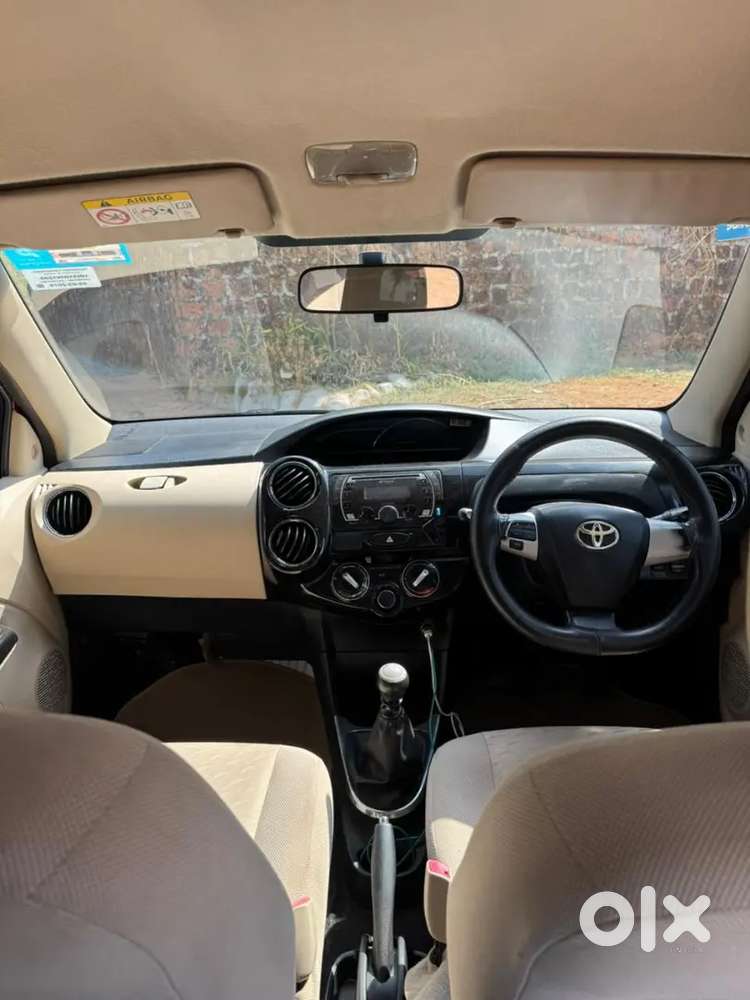 Toyota Etios Liva Vxd