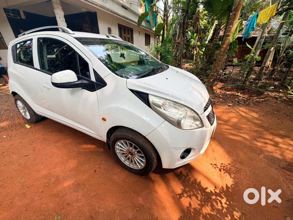 Chevrolet Beat Petrol 2010 Car
