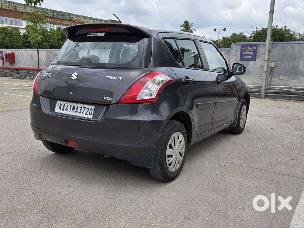 Maruti Suzuki Swift Vxi, 2016, Petrol