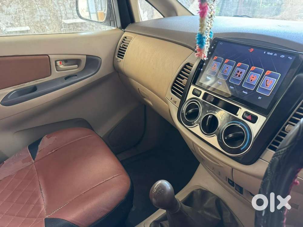 Toyota Innova 2009 Cng & Hybrids Well Maintained