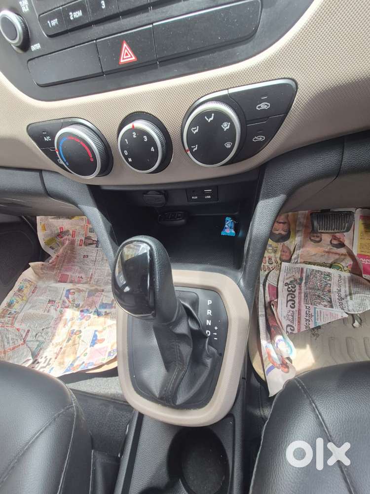 Hyundai Grand I10 Asta Option At, 2016, Petrol