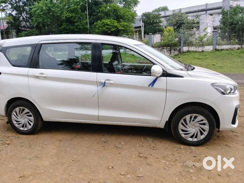 Maruti Ertiga Vxi 2025