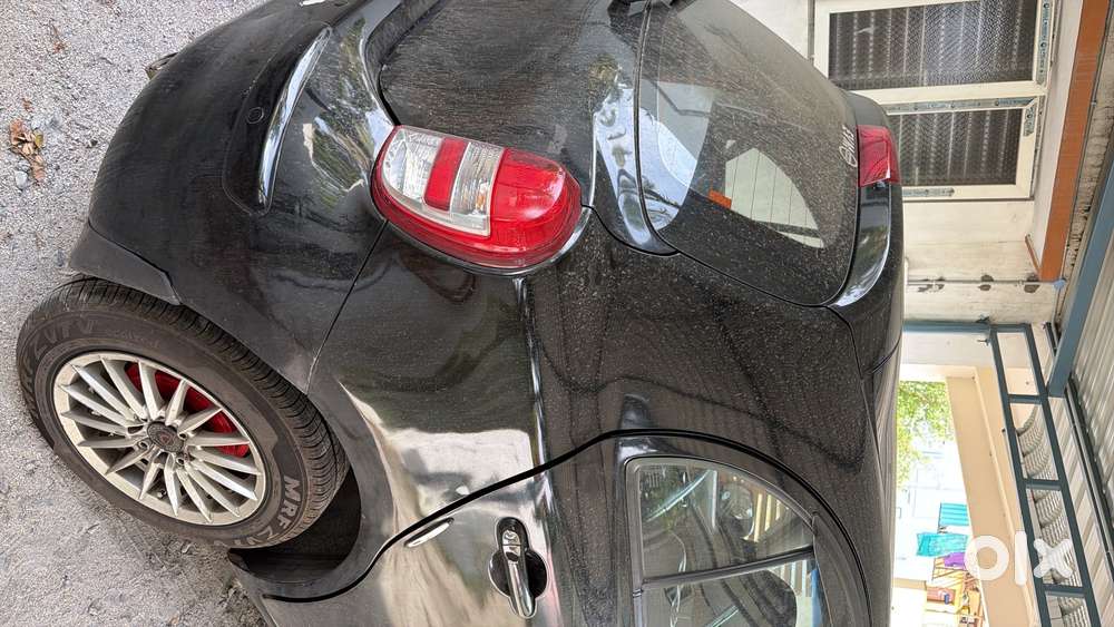 Nissan Micra 2010 Petrol Full Option 85000 Km Driven
