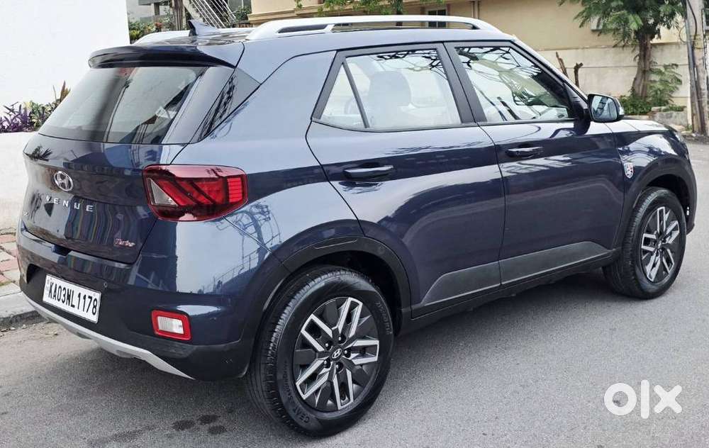 Hyundai Venue 1.0l Turbo Gdi Sx Mt, 2021, Petrol