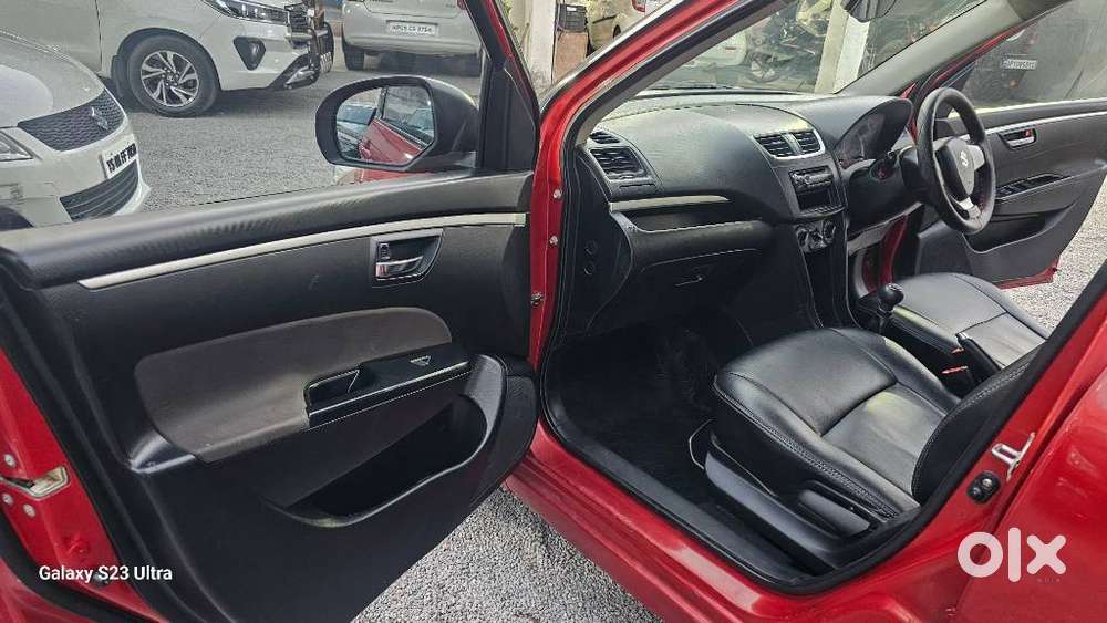 Maruti Suzuki Swift Vxi + Manual, 2013, Petrol