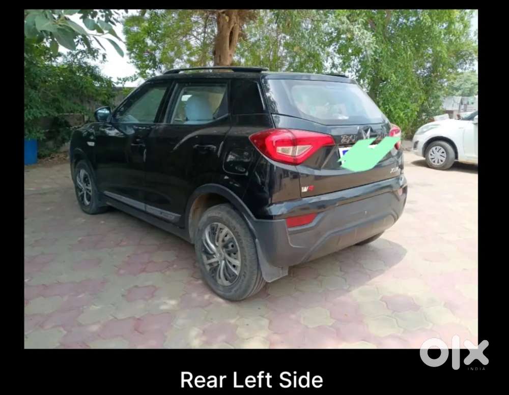 Mahindra Xuv300 2023 Petrol Variant W2