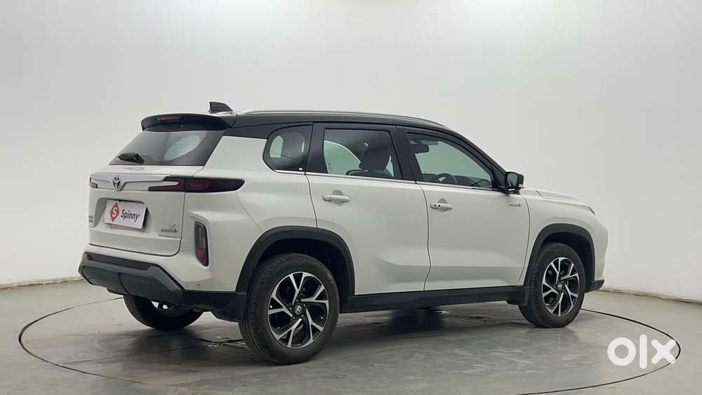 Toyota Urban Cruiser Hyryder V Hybrid Aero Edition, 2023
