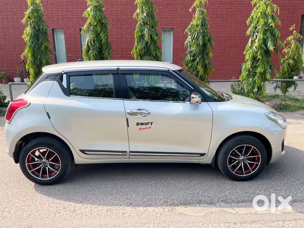 Maruti Suzuki Swift Vxi, 2021, Petrol