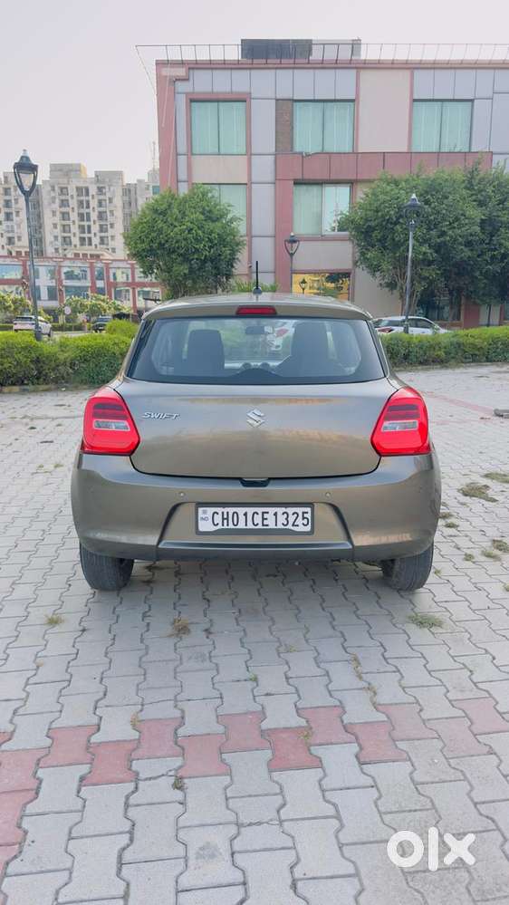 Maruti Suzuki Swift Vvt Vxi, 2021, Petrol