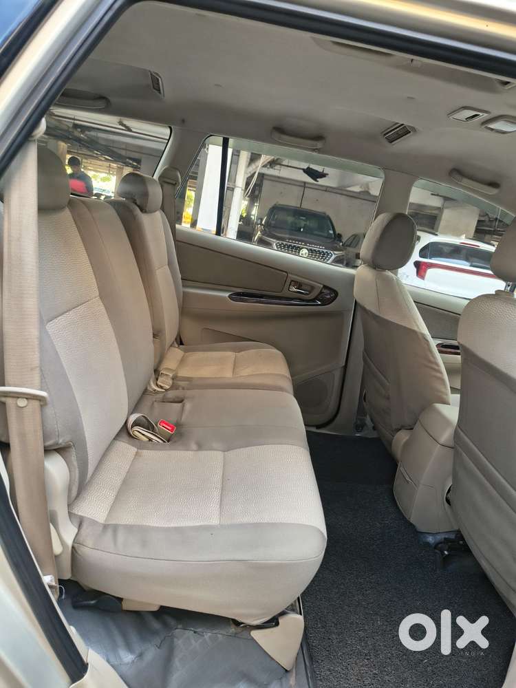 Toyota Innova 2.0 V, 2013, Diesel