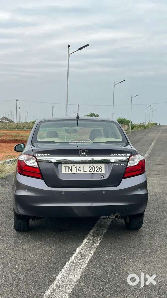 Honda Amaze 2017 Vx Cvt Automatic Top End Model