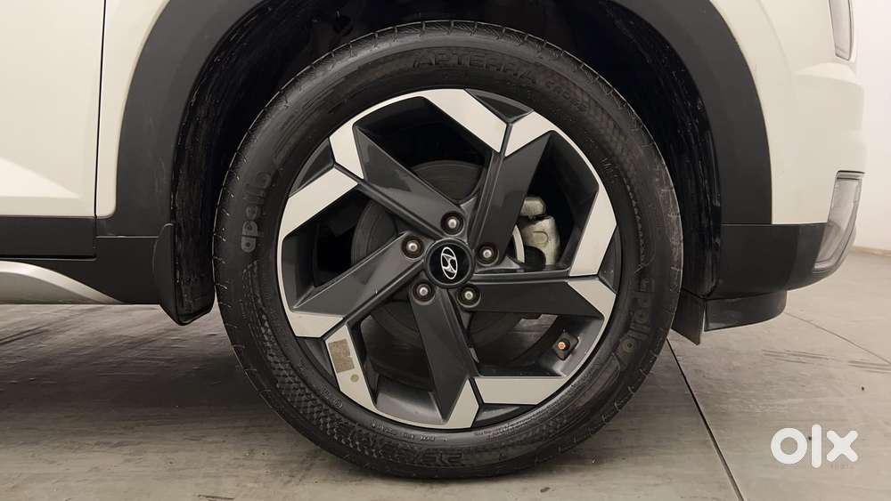 Hyundai Alcazar Platinum, 2022, Petrol