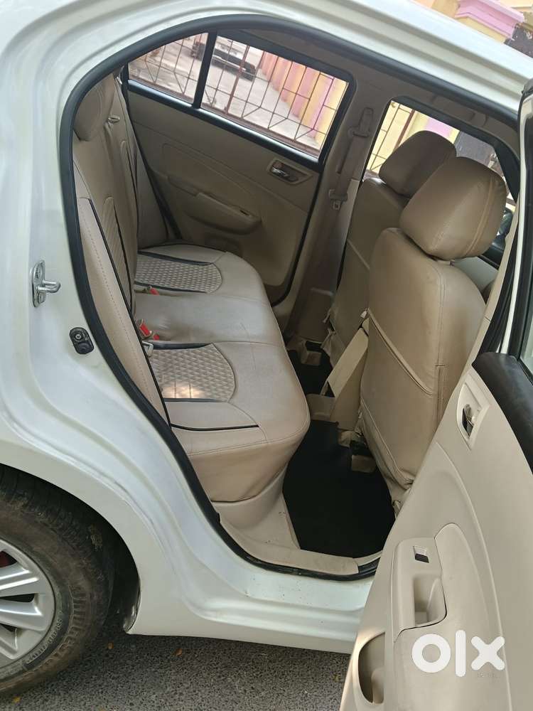 Maruti Suzuki Dzire 1.2 Zxi, 2015, Petrol